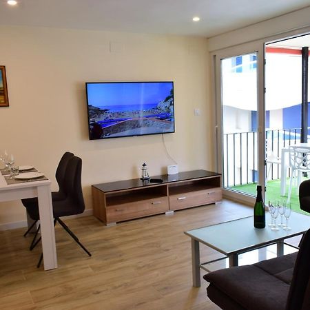 Apartment In Salou Next To The Beach For Families,Wifi Exterior photo